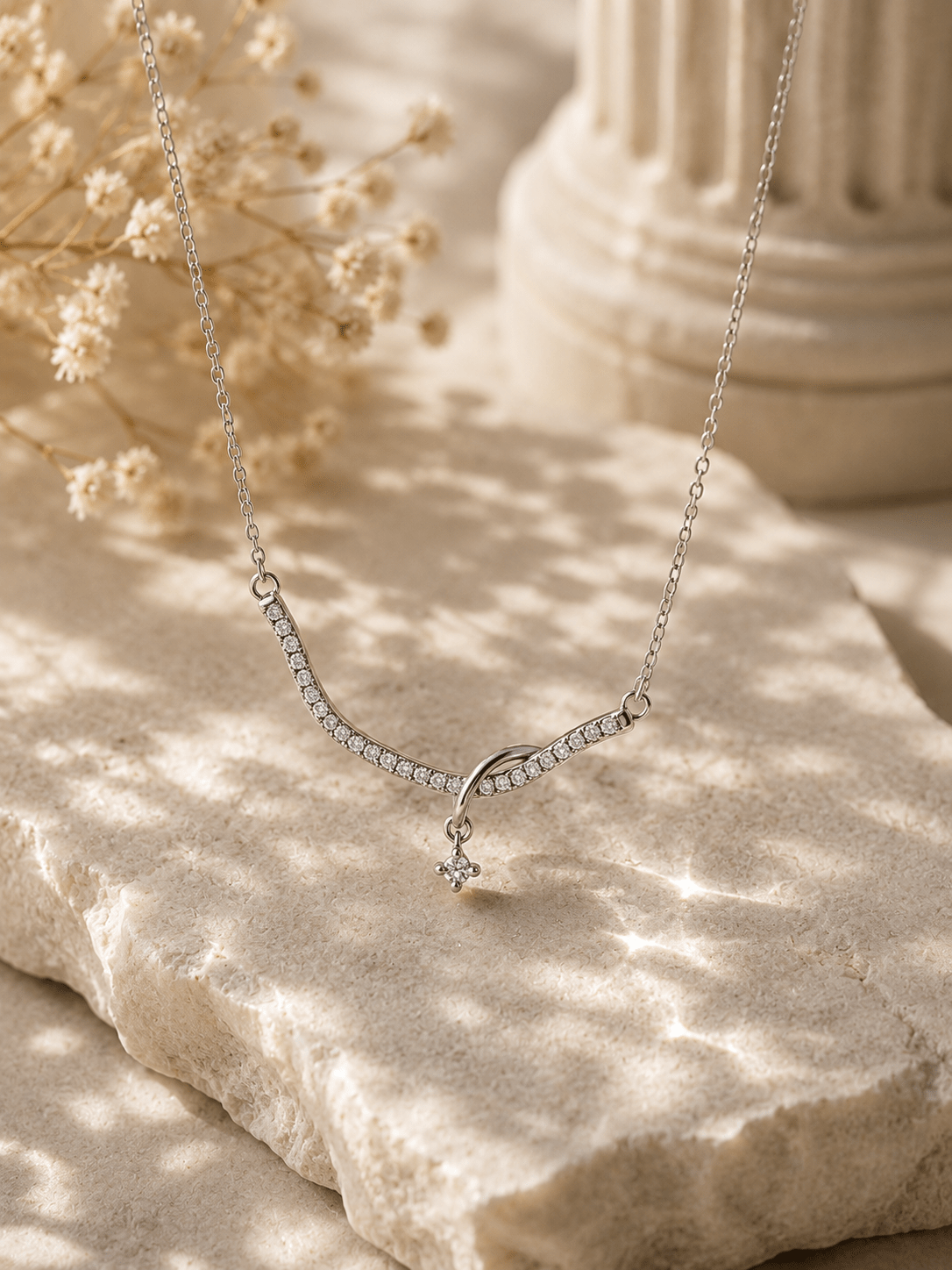 Elegancki naszyjnik Essential
